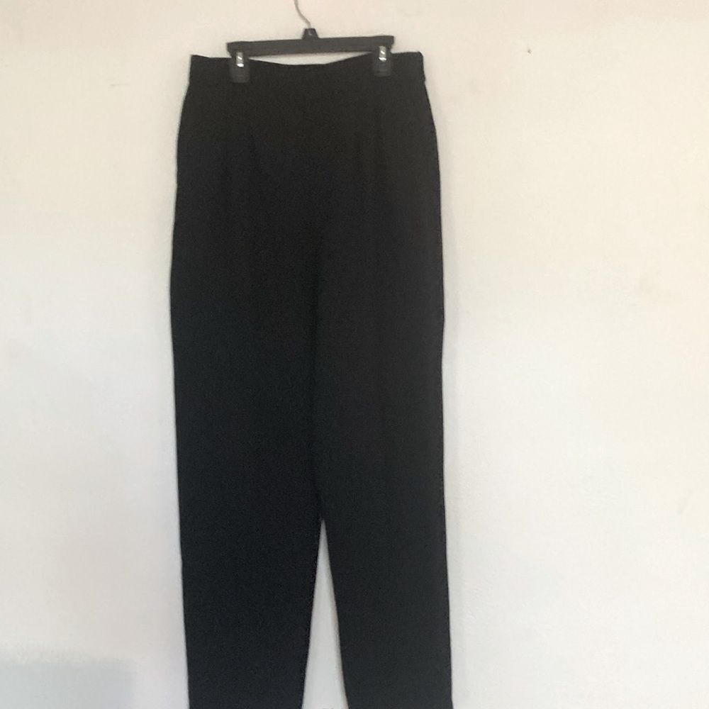 St. John’s Basic Black Pants With Pockets - image 2